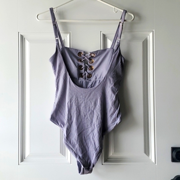 Tinibikini Light Purple Ribbed One Piece Swimsuit - Picture 5 of 7